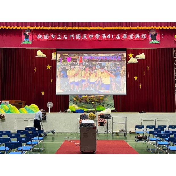 LINE_ALBUM_石門國中投影機電動銀幕舞台布幕_260203_37.jpg